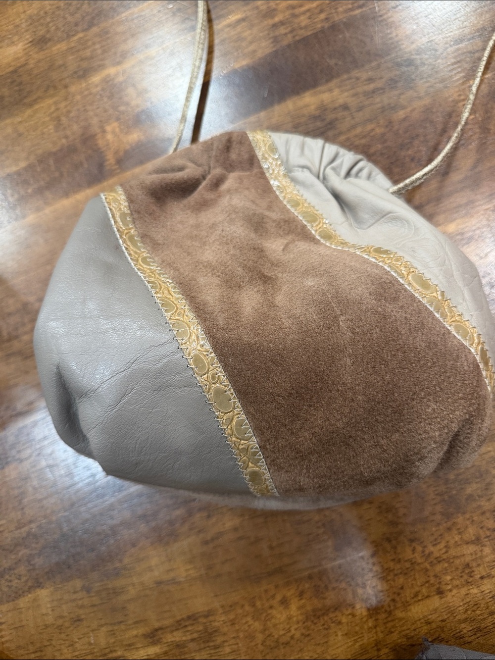 Two-Tone Leather & Suede Drawstring Crossbody Bag - Brown/Cream vintage hobo